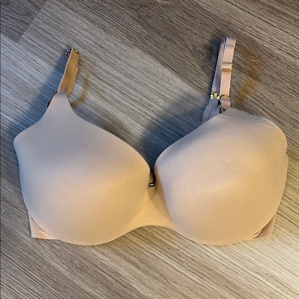 Victorias Secret nude perfect coverage 32DDD Bra